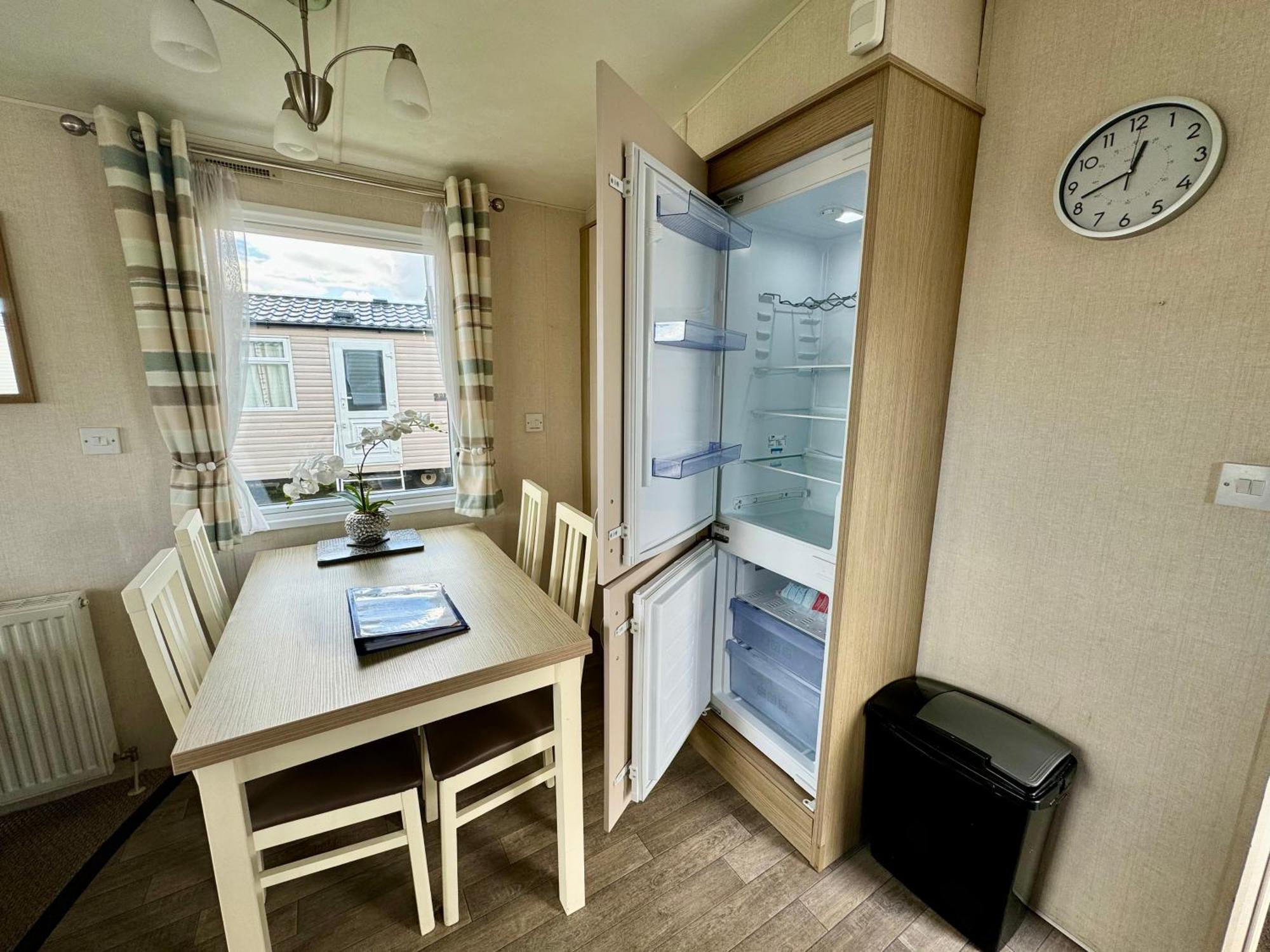New Sea View Platinum Caravan With Huge Decking Newcastle-upon-Tyne Extérieur photo